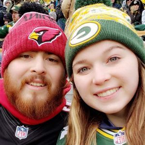 Meet your Posher, Robin